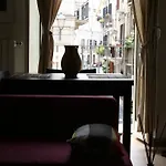 Piazzetta Santa Barbara Apartmán Bari