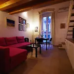 아파트 Piazzetta Santa Barbara *