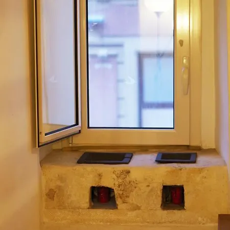 Piazzetta Santa Barbara Apartament *