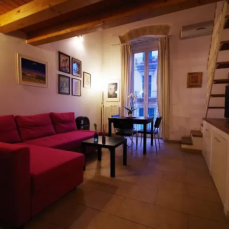 Apartament Piazzetta Santa Barbara *